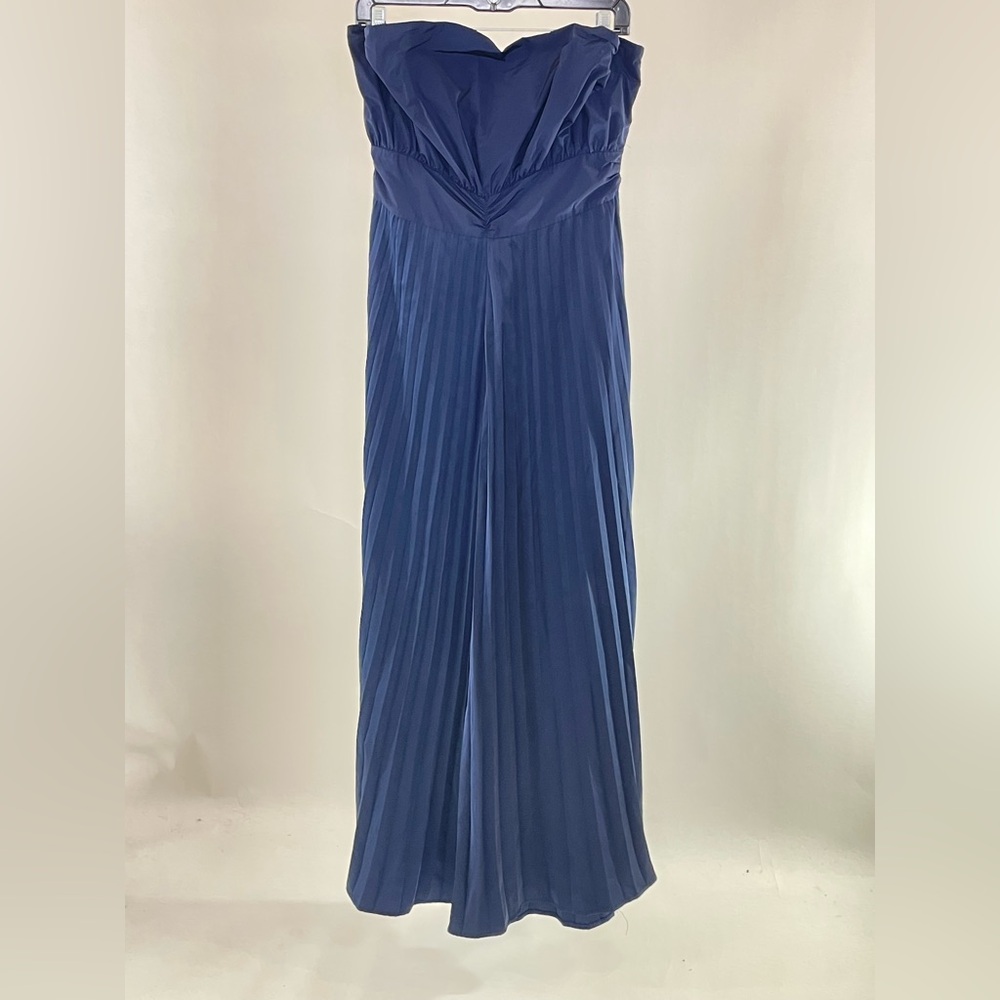 One33 Social Pleated Jumpsuit, 12 - Picture 6 of 10